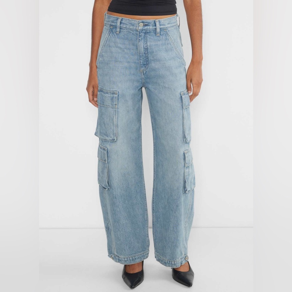 ARITZIA Denim Forum The Millie 90s Cargo Jean Sz 24 Wide Leg High Waist Pockets